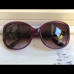 Salvatore Ferragamo sunglasses amethyst vara bow